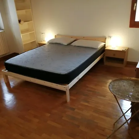 Casa Romantica Vicino Al Centro Di Appartement Florence