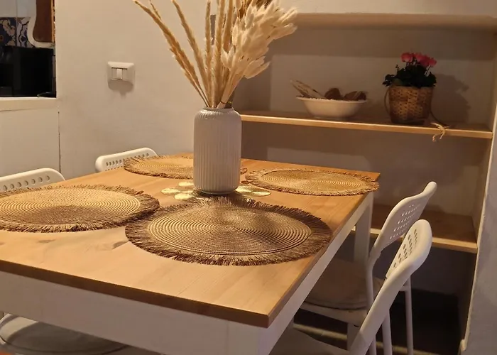 Casa Romantica Vicino Al Centro Di アパート *